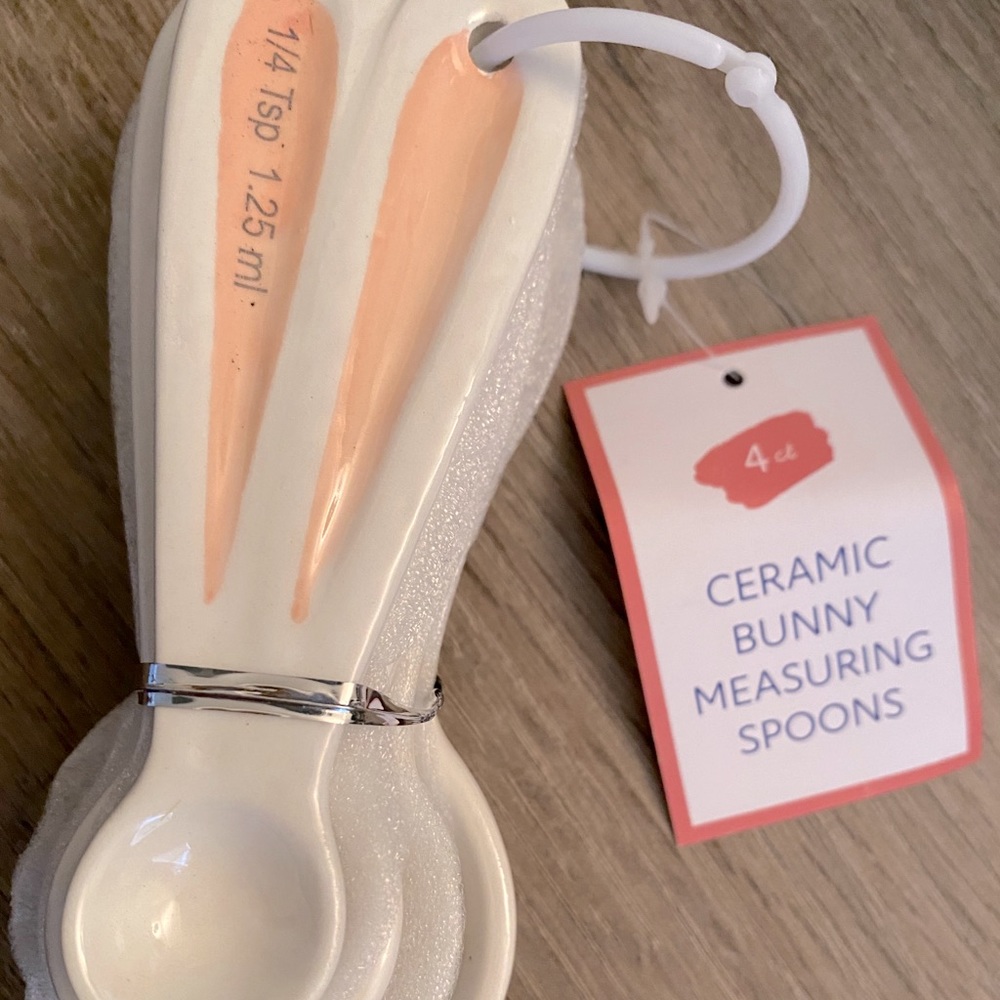 Easter Measuring Spoons